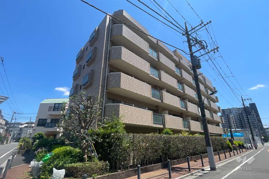 ローヤルシティ北赤羽の外観（北西側から）