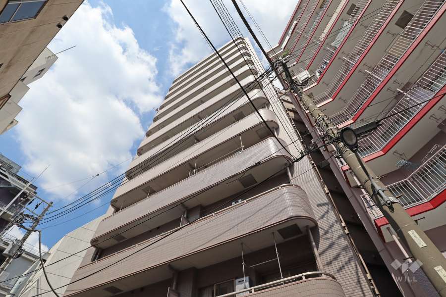 アドバンスコート田端の外観（南東側から）