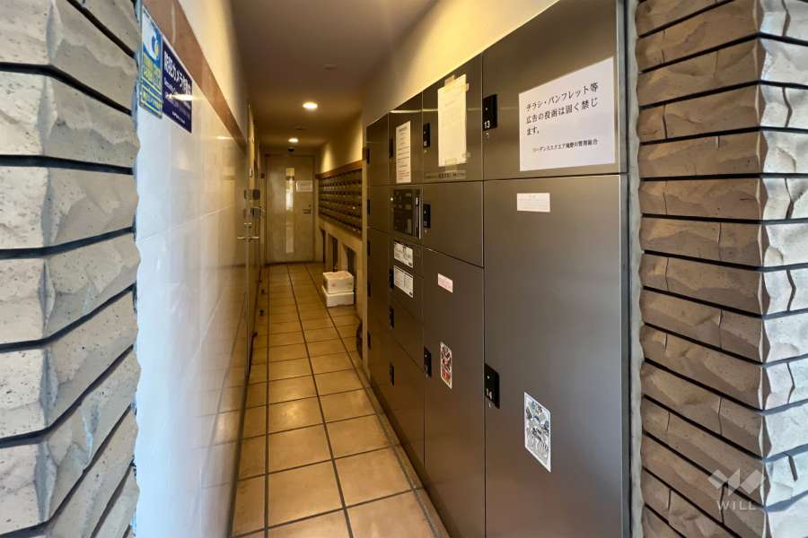 宅配ボックスと共用ポスト