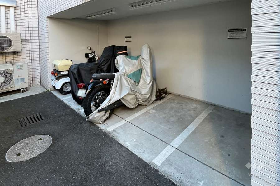 バイク置き場