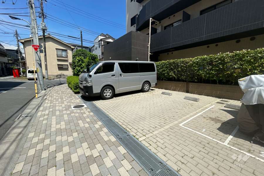 敷地内駐車場（屋外平面式）