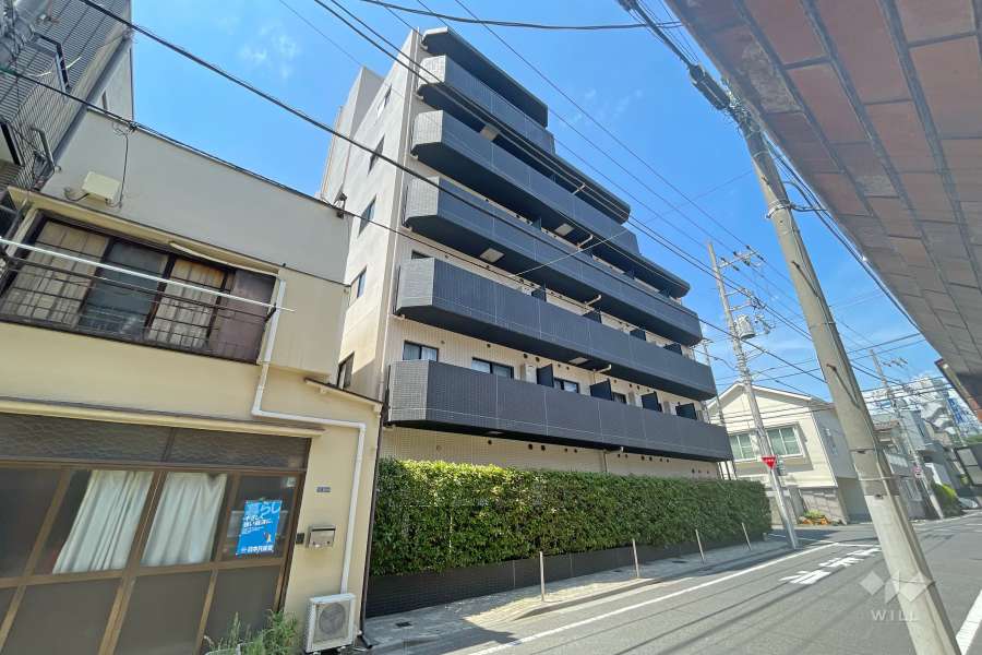 コンシェリア駒込イーストの外観（南側から）