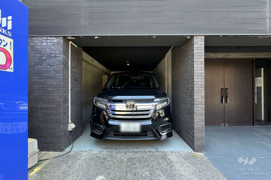 敷地内駐車場（屋内平面式）