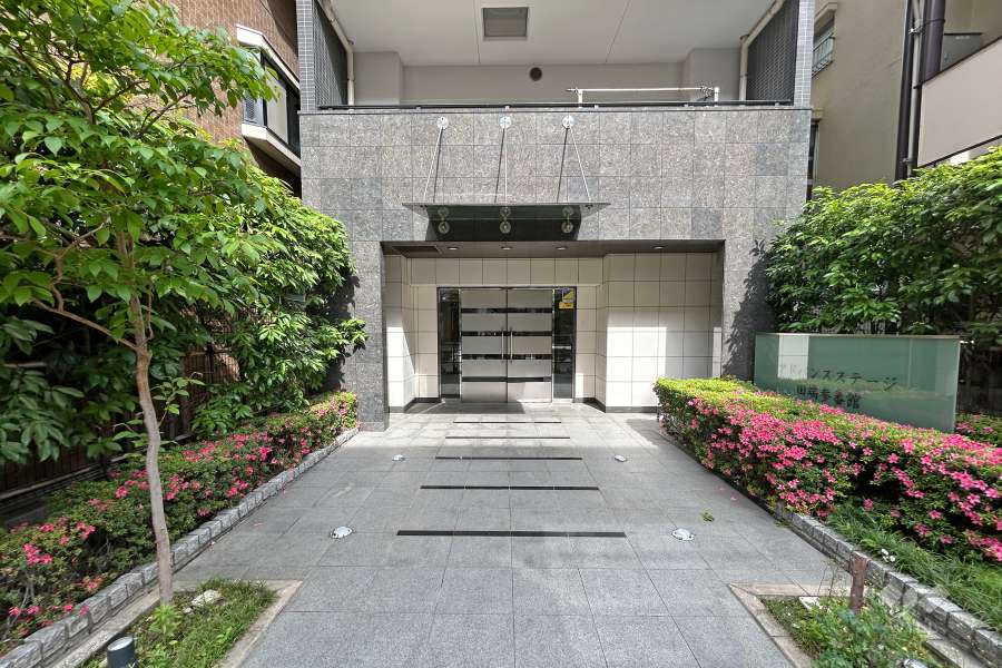 エントランスアプローチ