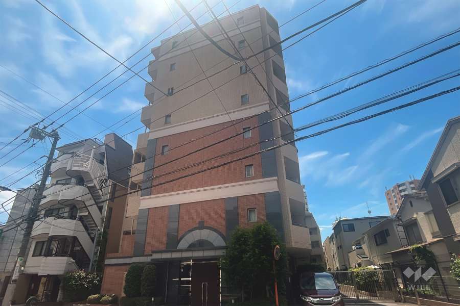 サンパレス駒込壱番館の外観（北側から）