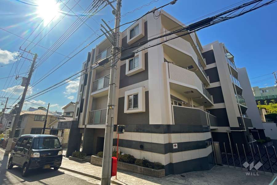 レーベンリヴァーレセレドールの外観（北西側から）