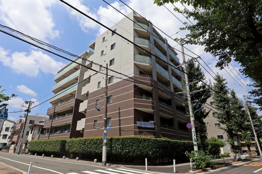 ブレシア東十条レジデンスの外観（南東側から）