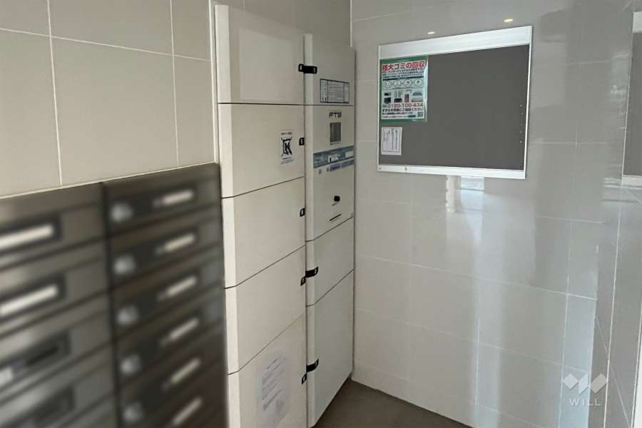 宅配ボックスと共用ポスト