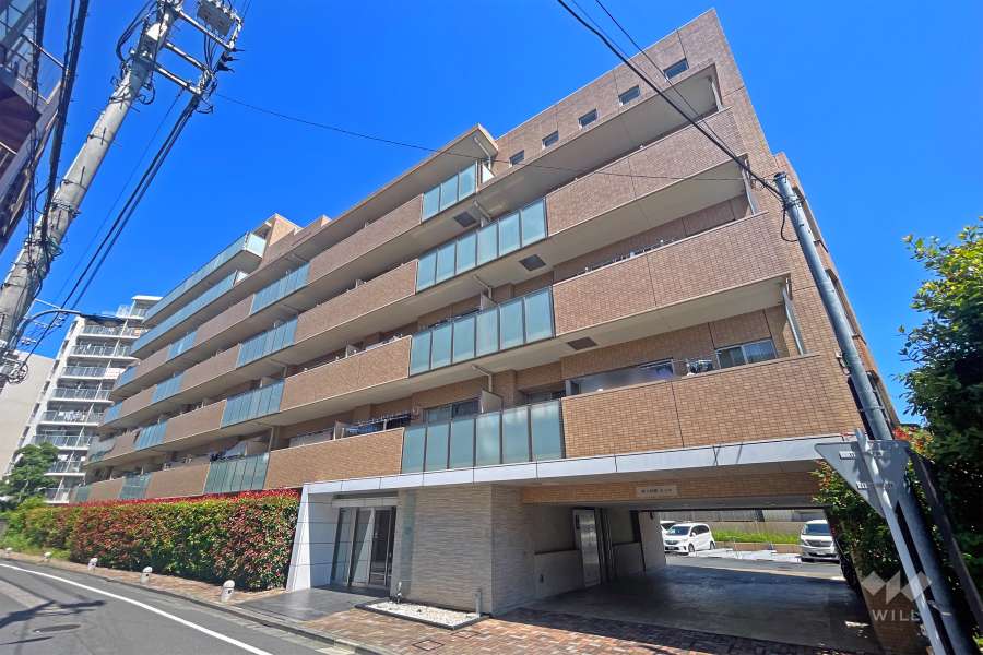 アトレ浮間舟渡ローレルコートの外観（南東側から）