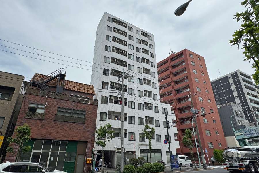 スカイコート田端の外観（南西側から）