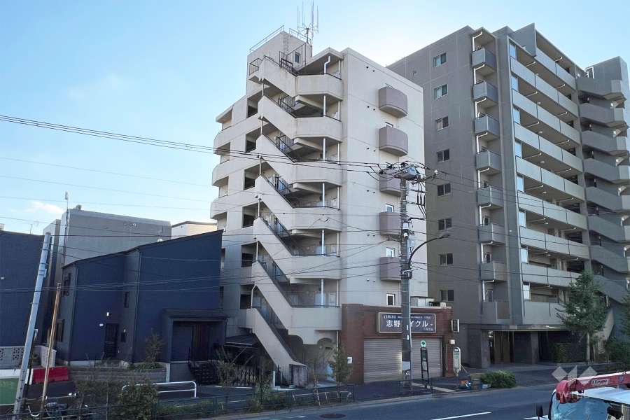 バロール中十条の外観（北東側から）