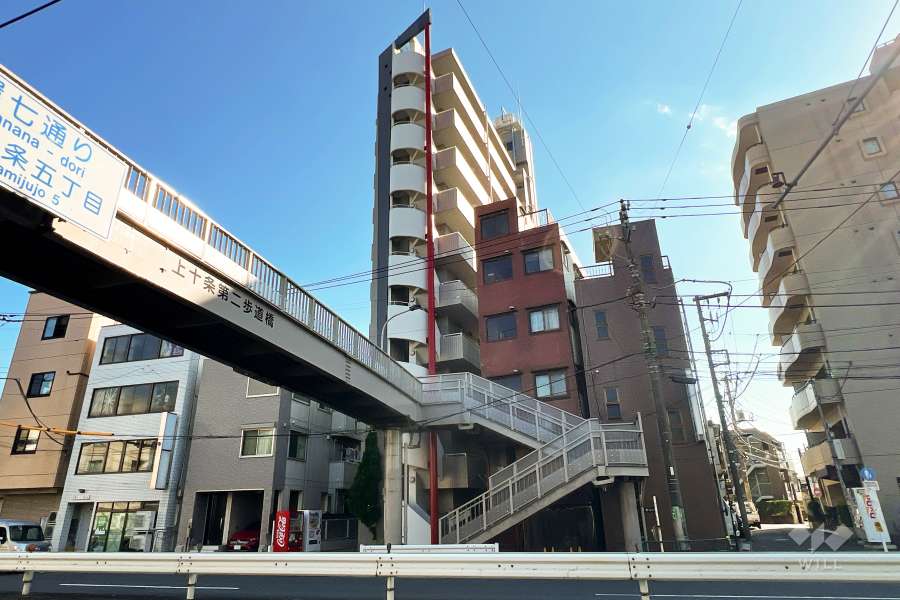 ラ・ポール十条の外観（北西側から）