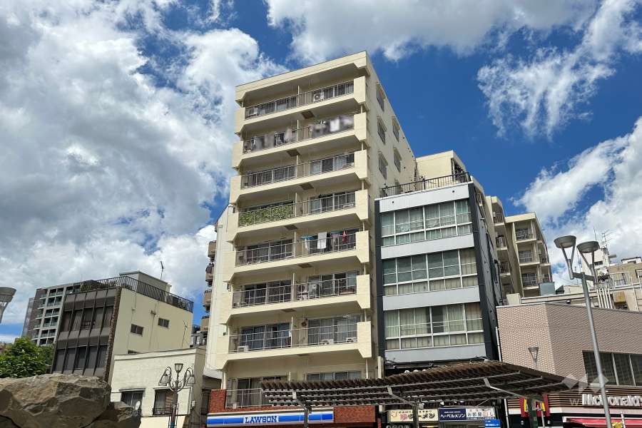 藤和板橋コープの外観（南側から）