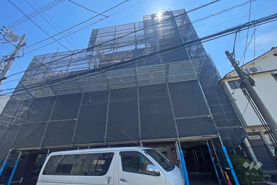 ライオンズマンション王子第6の外観（南西側から）※2024年12月現在、大規模修繕工事中