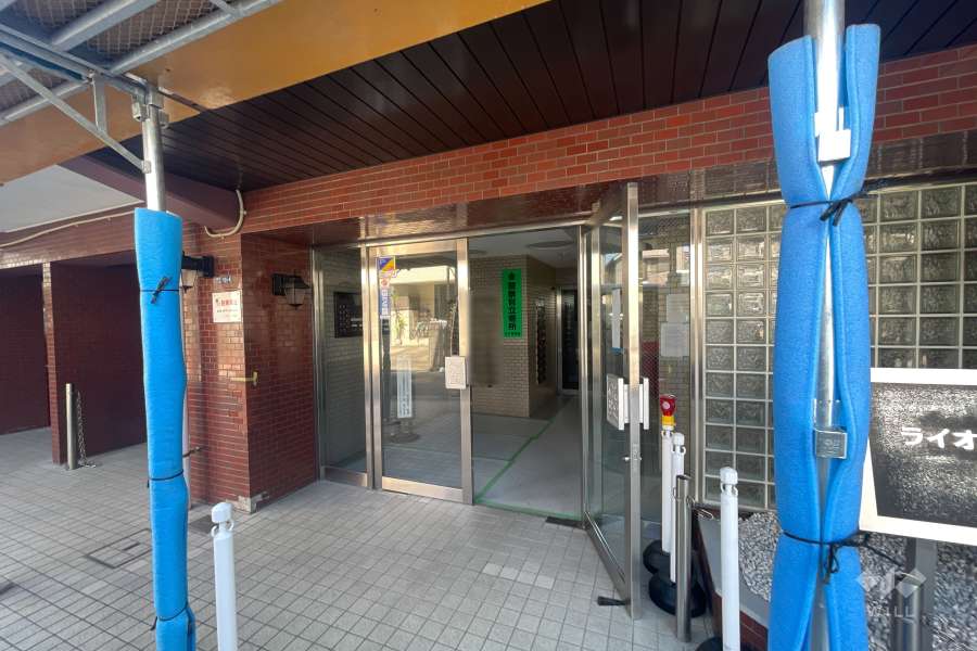 エントランス※2024年12月現在、大規模修繕工事中
