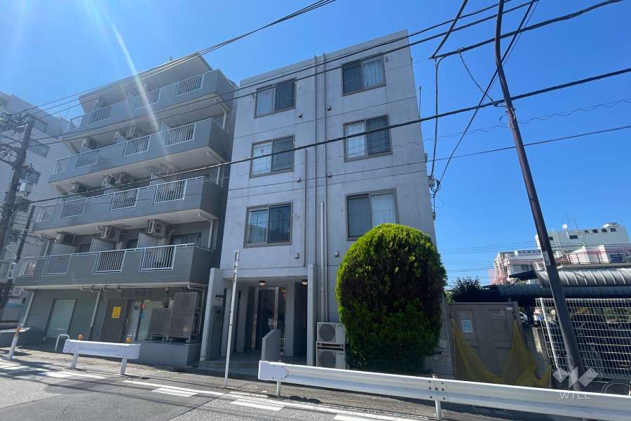 CQレジデンス赤羽西の外観（南東側から）