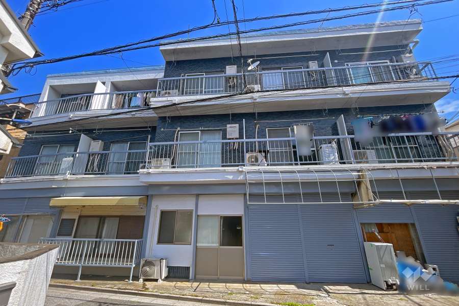 マンション豊島の外観（南西側から）