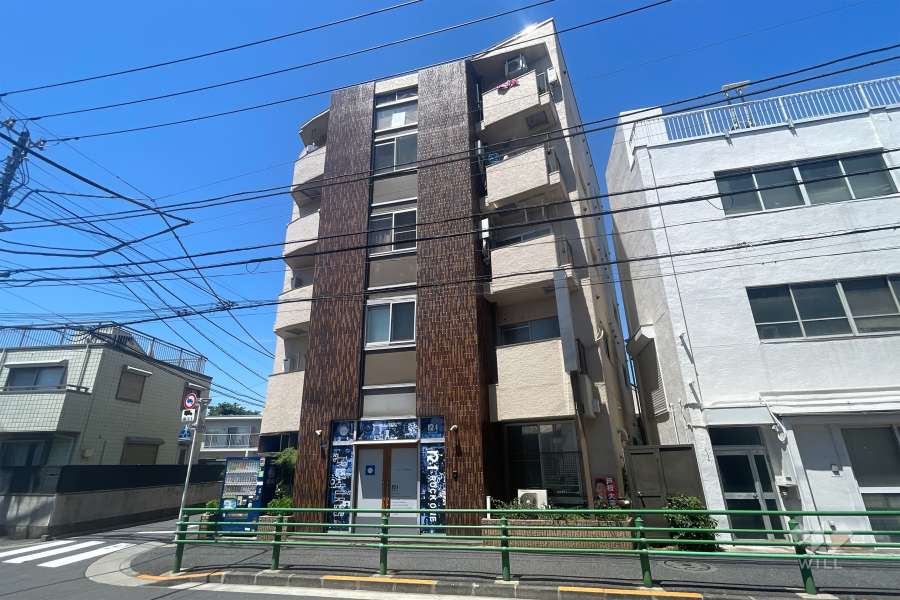 堤マンションの外観（南東側から）