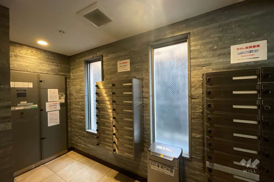 宅配ボックスと共用ポスト