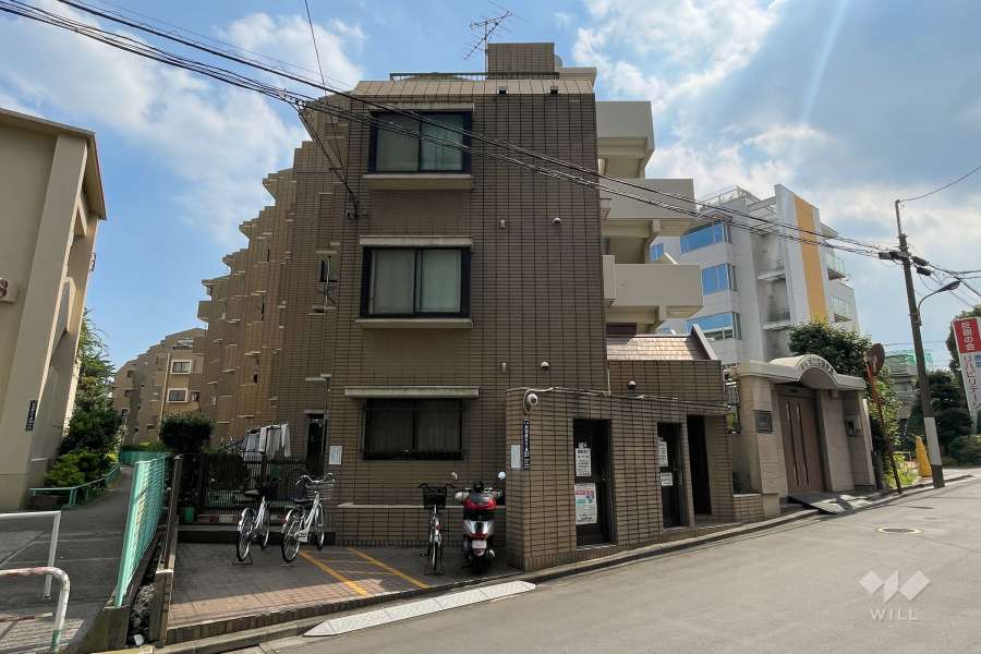 レヂオンス西が丘の外観（北東側から）