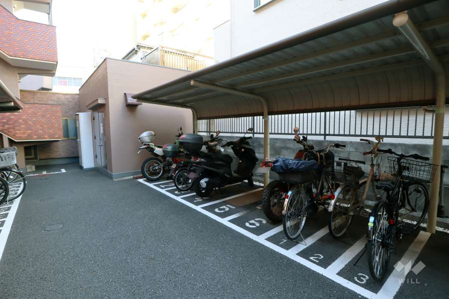 駐輪場