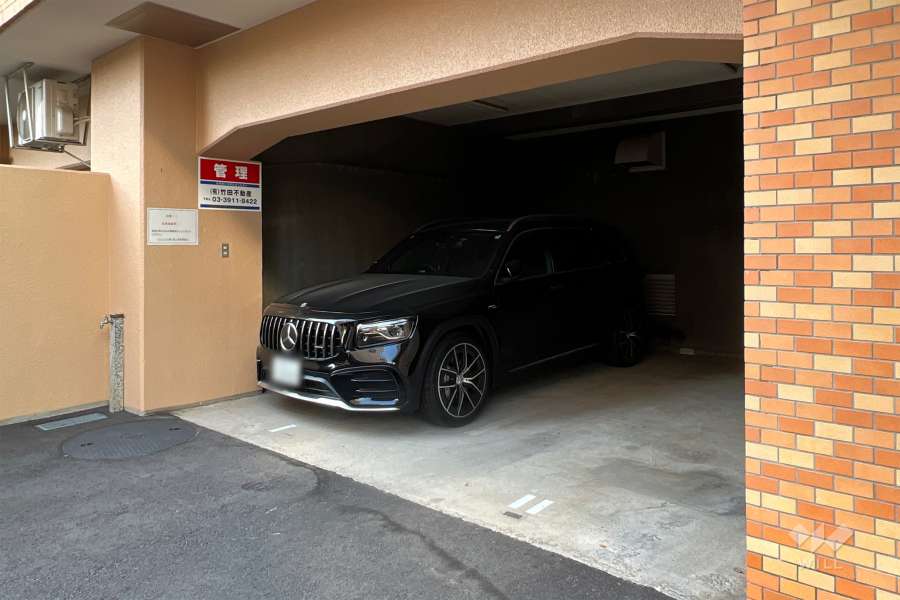 敷地内駐車場（屋内平面式）