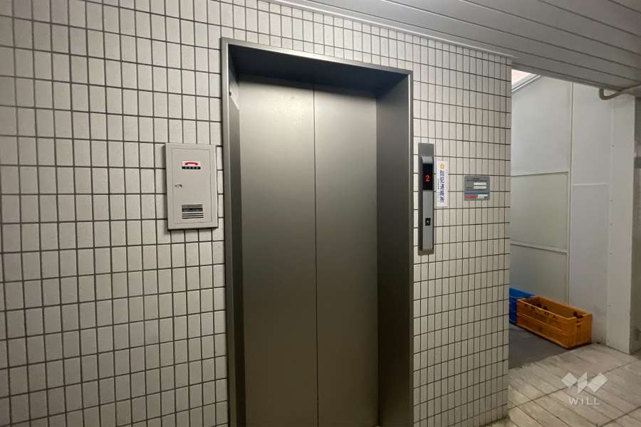 エレベーター