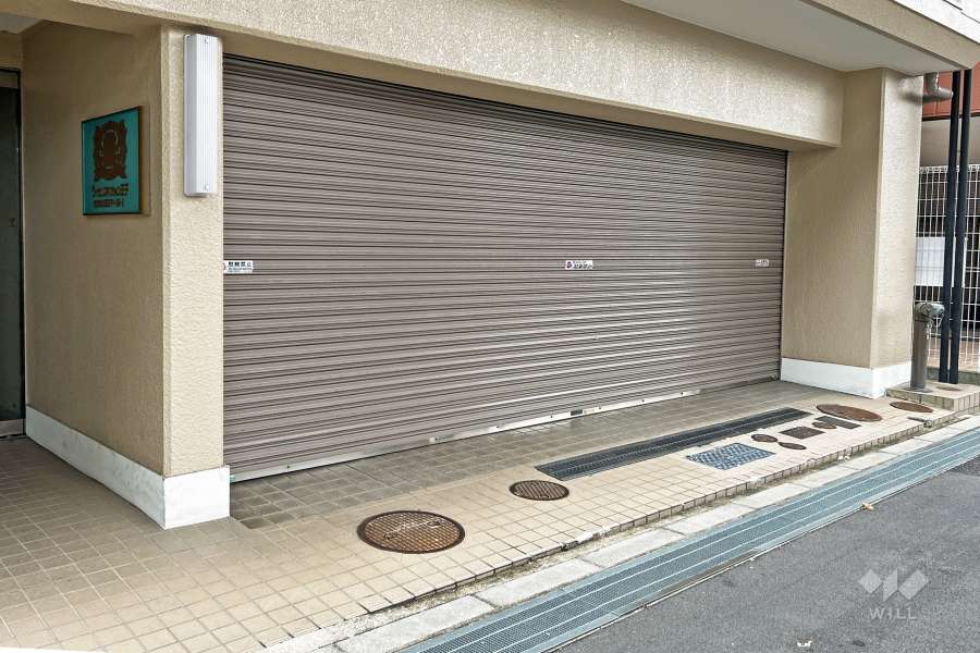 敷地内駐車場（屋内平面式）