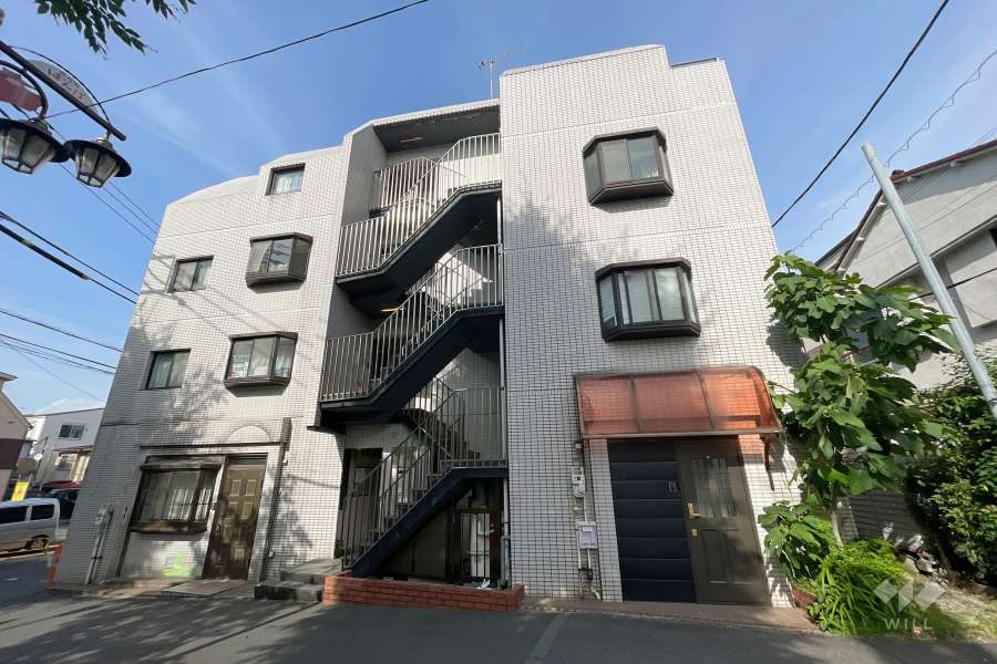 キャピタルビュー滝野川の外観（西側から）