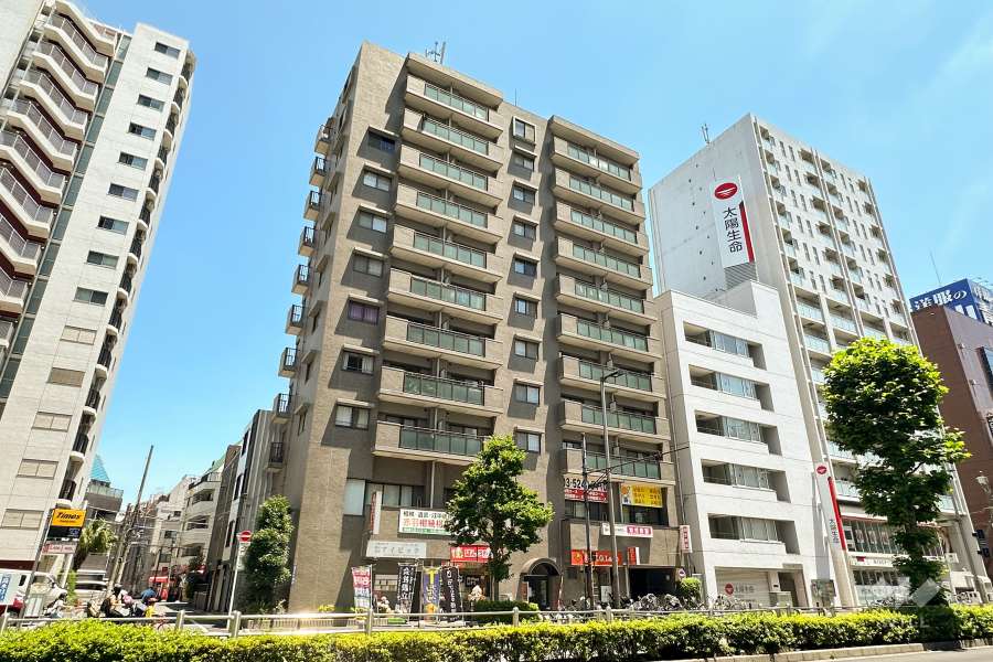 コープ野村赤羽スイートの外観（北西側から）