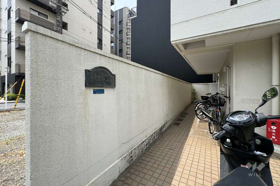 エントランスアプローチ