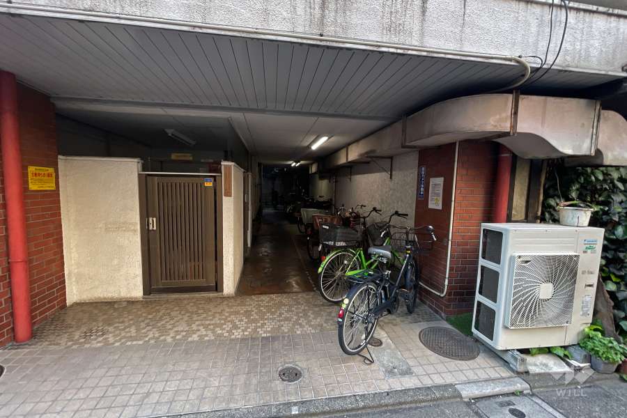 エントランスアプローチ