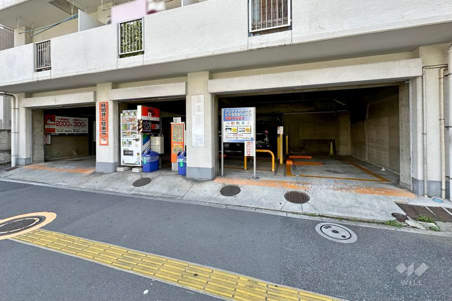 敷地内駐車場（屋内機械式）