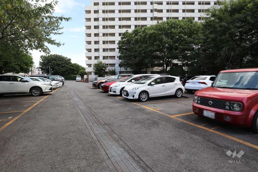 敷地内駐車場（屋外平面式）