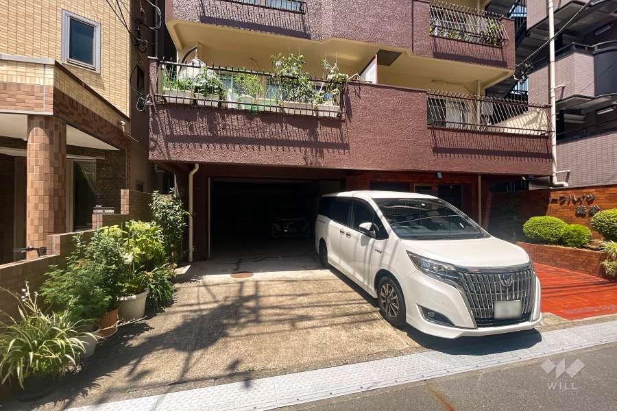 敷地内駐車場（屋外平面式）