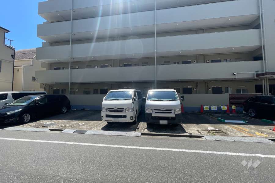 敷地内駐車場（屋外平面式）　