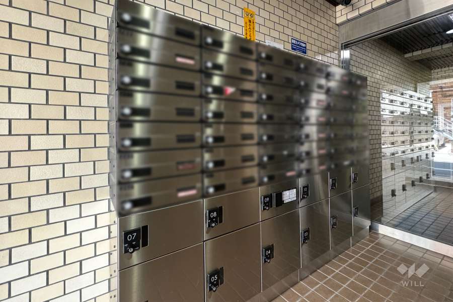 宅配ボックスと共用ポスト