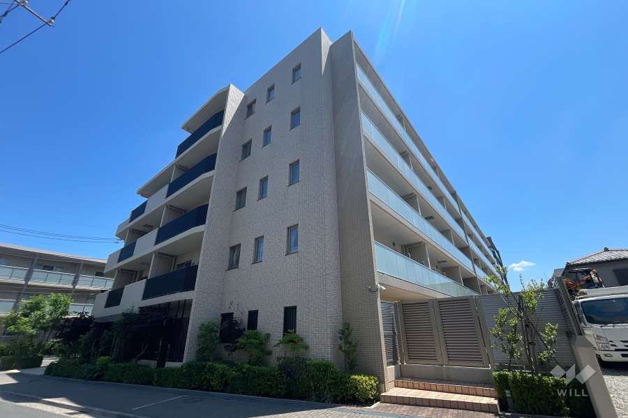 パークホームズ浮間公園の外観（南西側から）