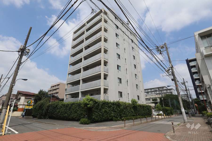 イストワール赤羽の外観（南東側から）