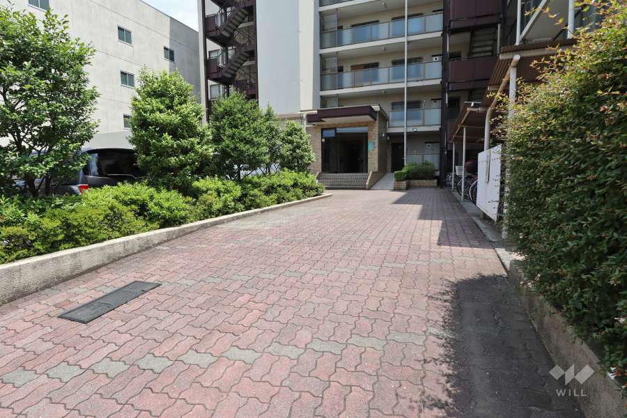 エントランスアプローチ