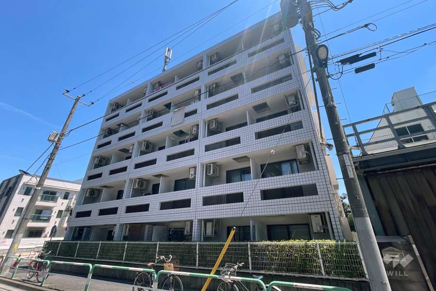 トップ赤羽の外観（南西側から）