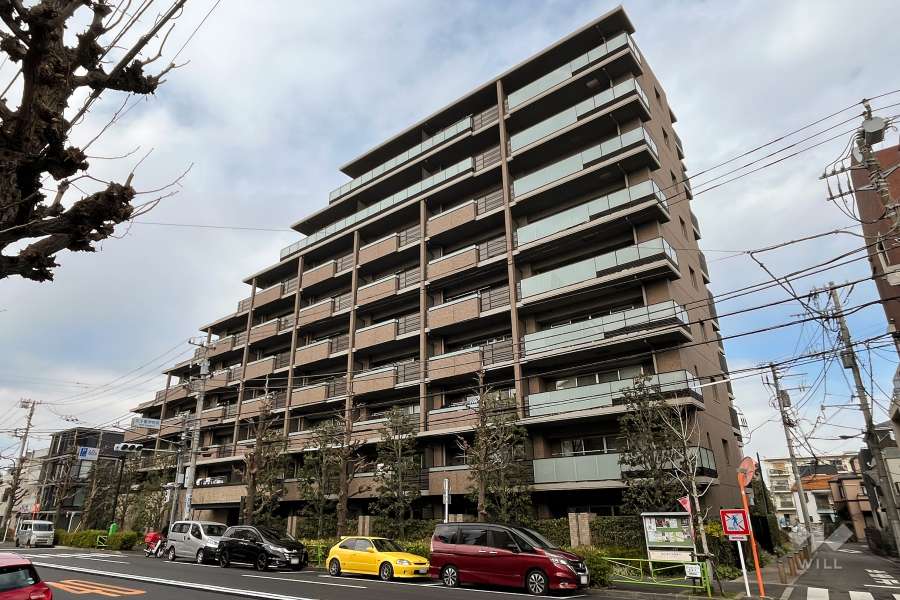 プラウド駒込トレサージュの外観（南東側から）