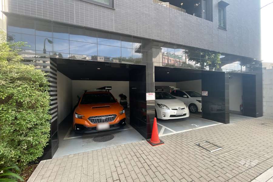 敷地内駐車場（屋内平面式）