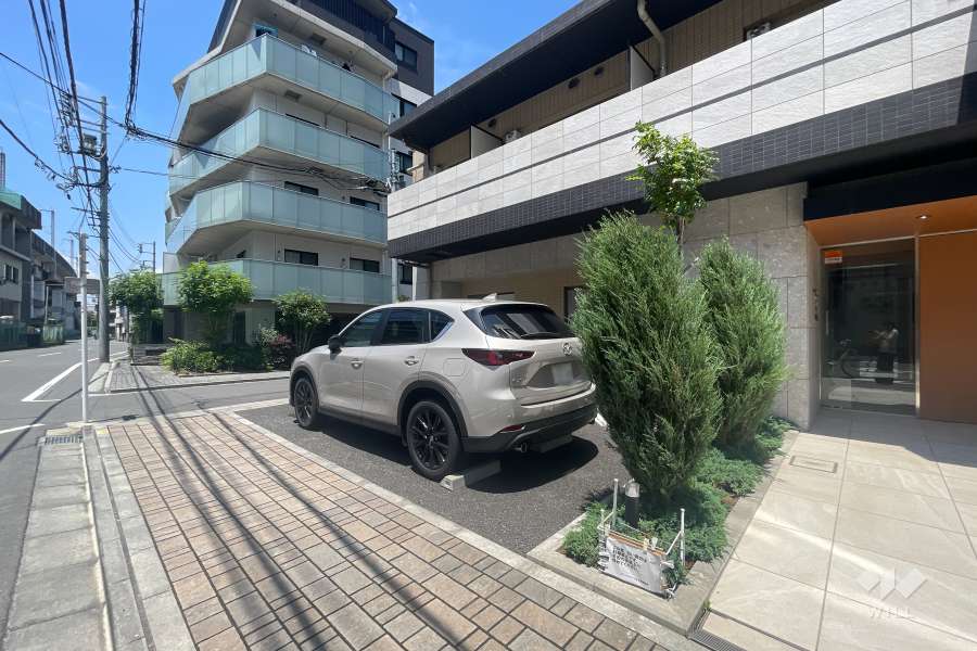 敷地内駐車場（屋外平面式）