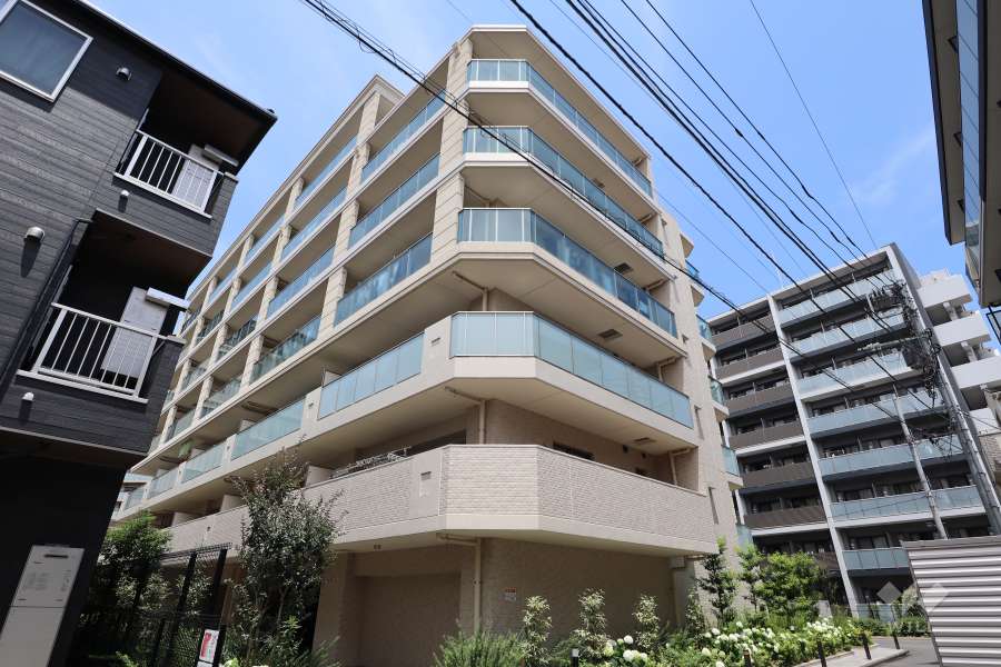 ヴェレーナ赤羽志茂レジデンスの外観（南東側から）