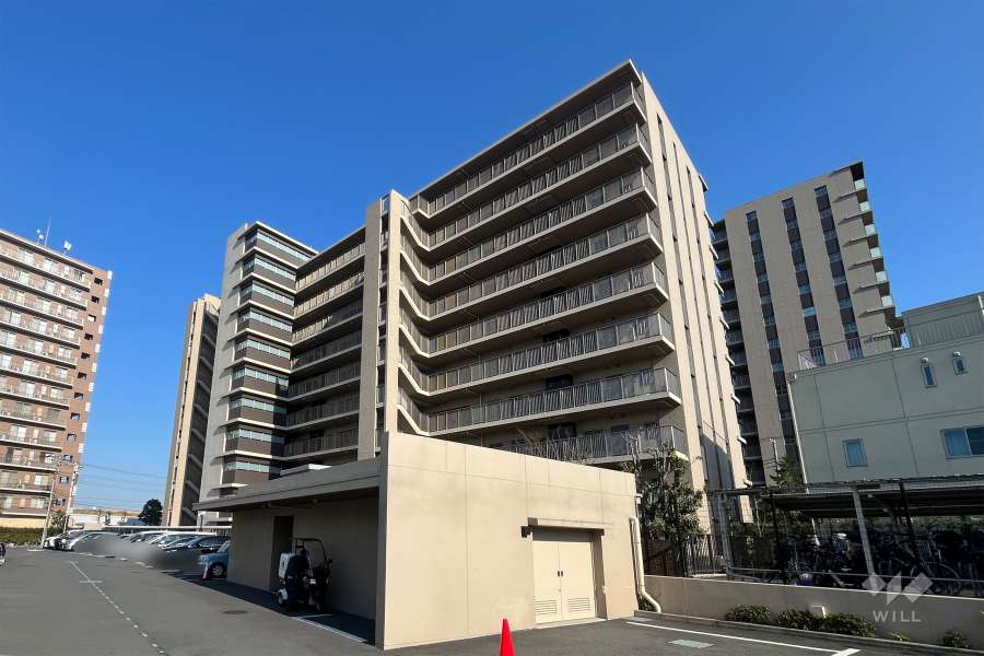 ザ・パークハウスオイコス赤羽志茂フォーススクエアの外観(北西側から)