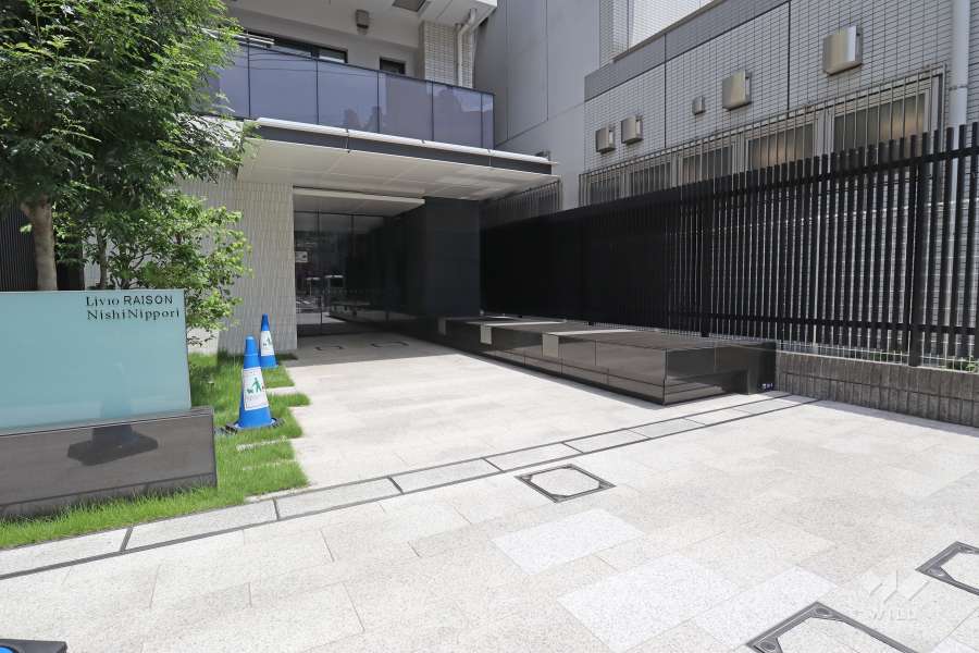 エントランスアプローチ