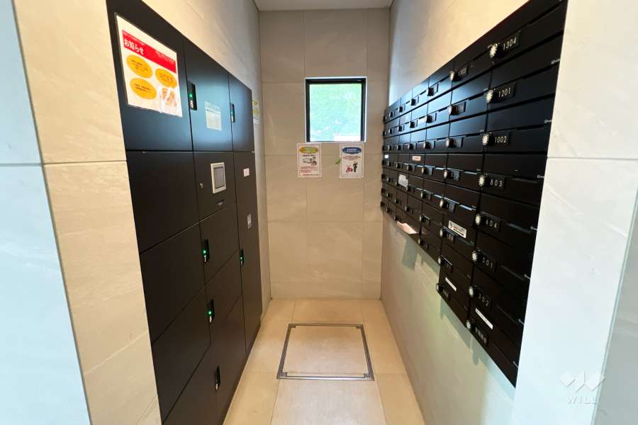 宅配ボックスと共用ポスト