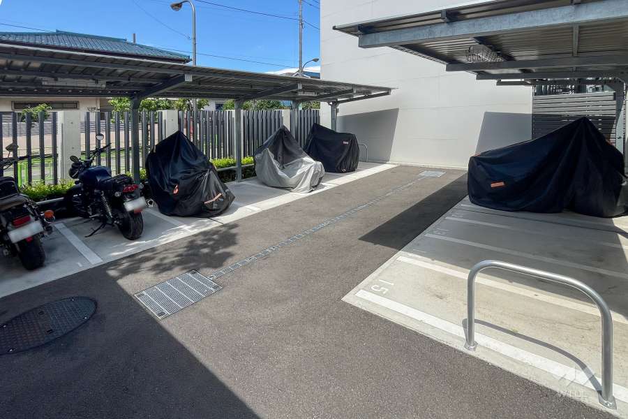 バイク置場