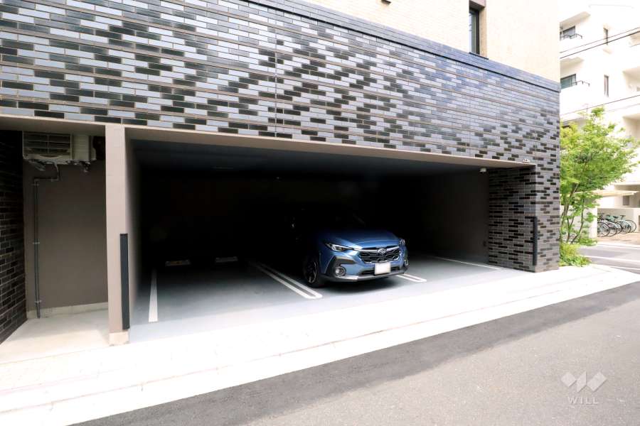 敷地内駐車場（屋内平面式）